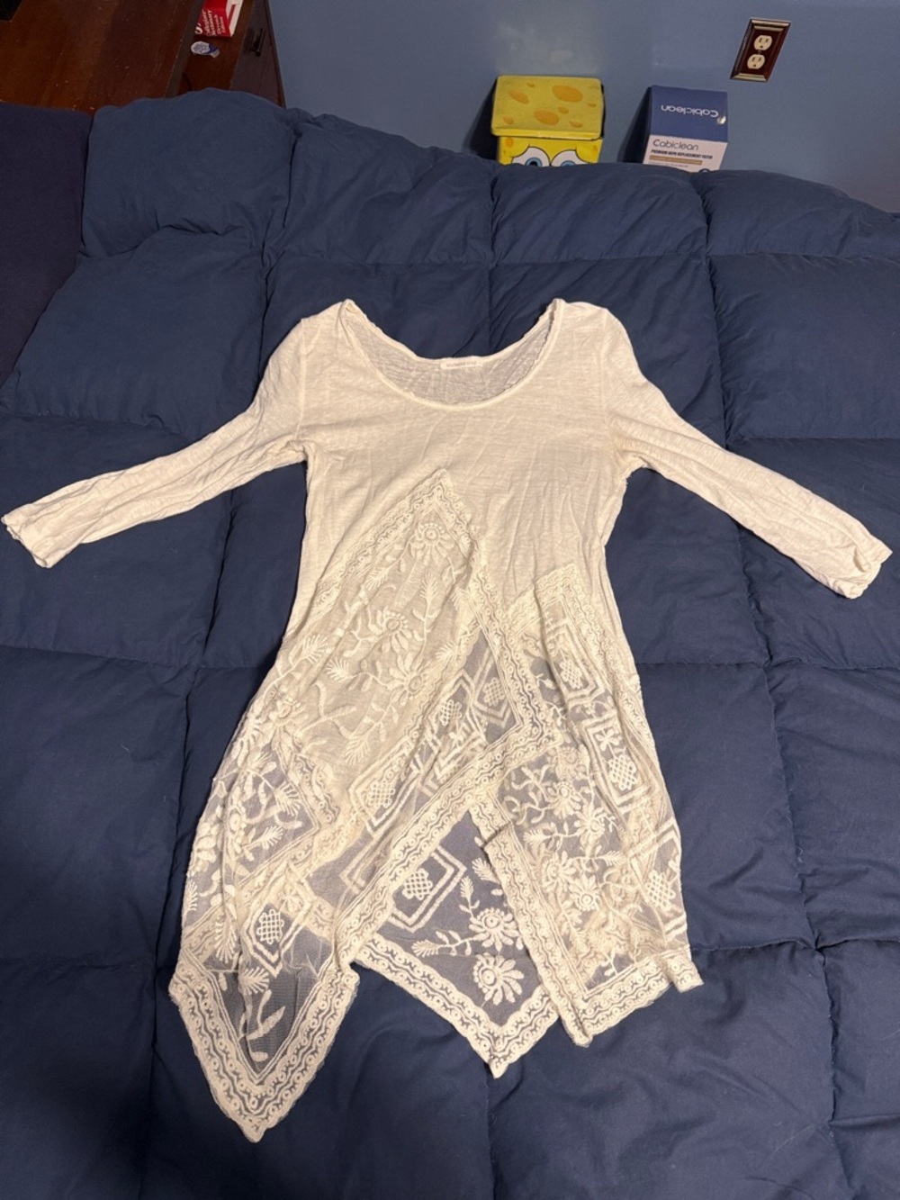 Women's Cream Lace-Trim Tunic Top